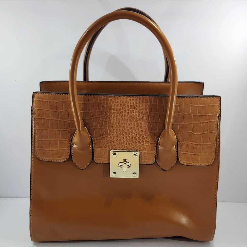 Isabelle $47 Caramel Brown Vegan Leather Handbag Middle Clam‎ Shell Closure